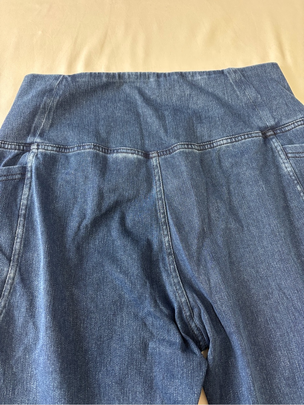 HALARA Women's Straight Leg Jeans in Dark Blue - Picture 8 of 11
